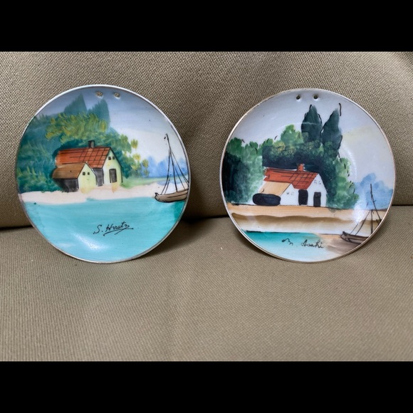Two Miniature hand painted Japan artist plates - Picture 5 of 6
